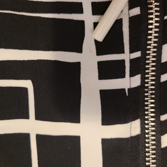 Susan Graver Bomber Jacket Peachskin Zip-Front Art Deco Avant Pop Bold Size XS - Picture 9 of 15